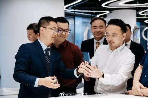 秋日餐叙 共叙商机|豪门国际董事长李厚德受邀参加丽泽SOHO秋日餐叙