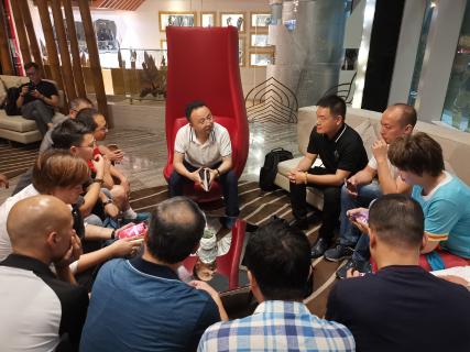 让中国企业家更有眼界——豪门国际创始人李厚德率领企业家学员游学越南站